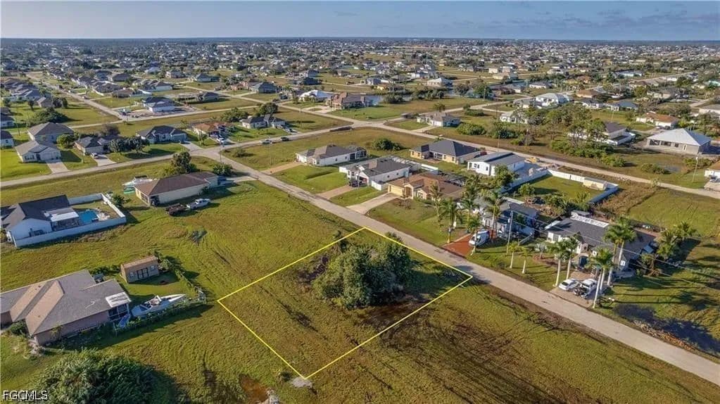 Vacant Land in Cape Coral - Cape Coral, Florida, 33993