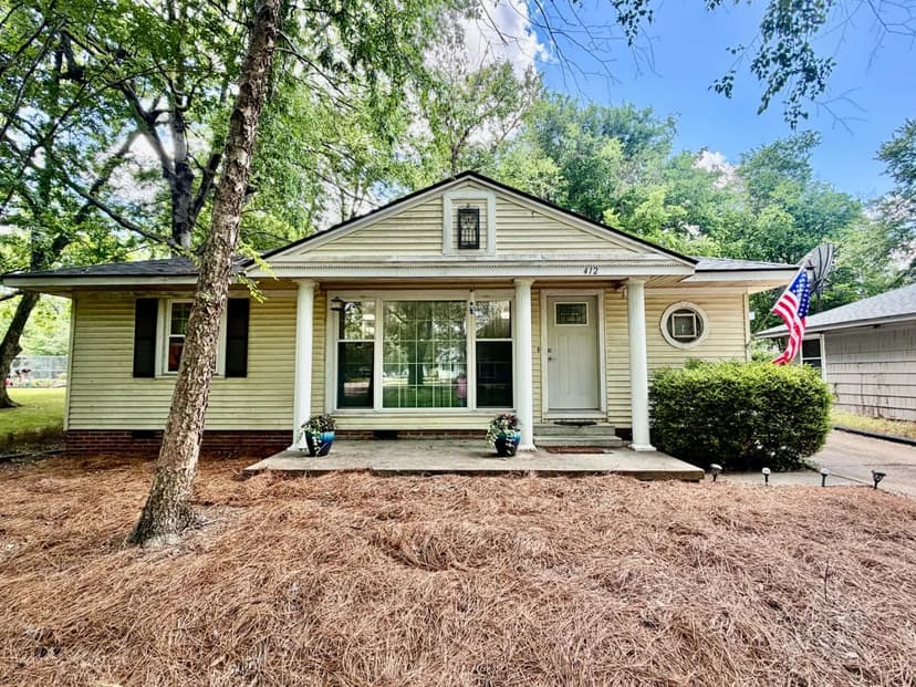 Home in Bolivar County at 412 S Victoria Avenue in Cleveland, MS