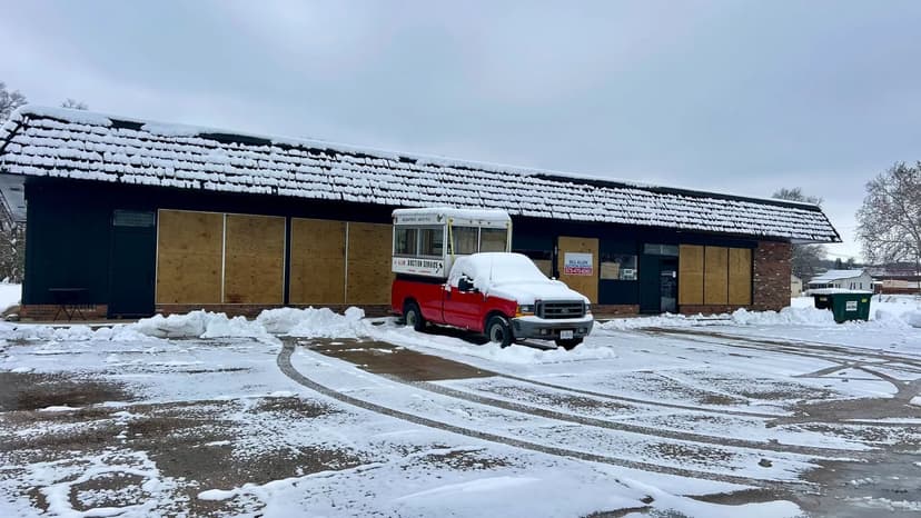 3,600± Sq. Ft. Commercial Building with Endless Potential – Pike County