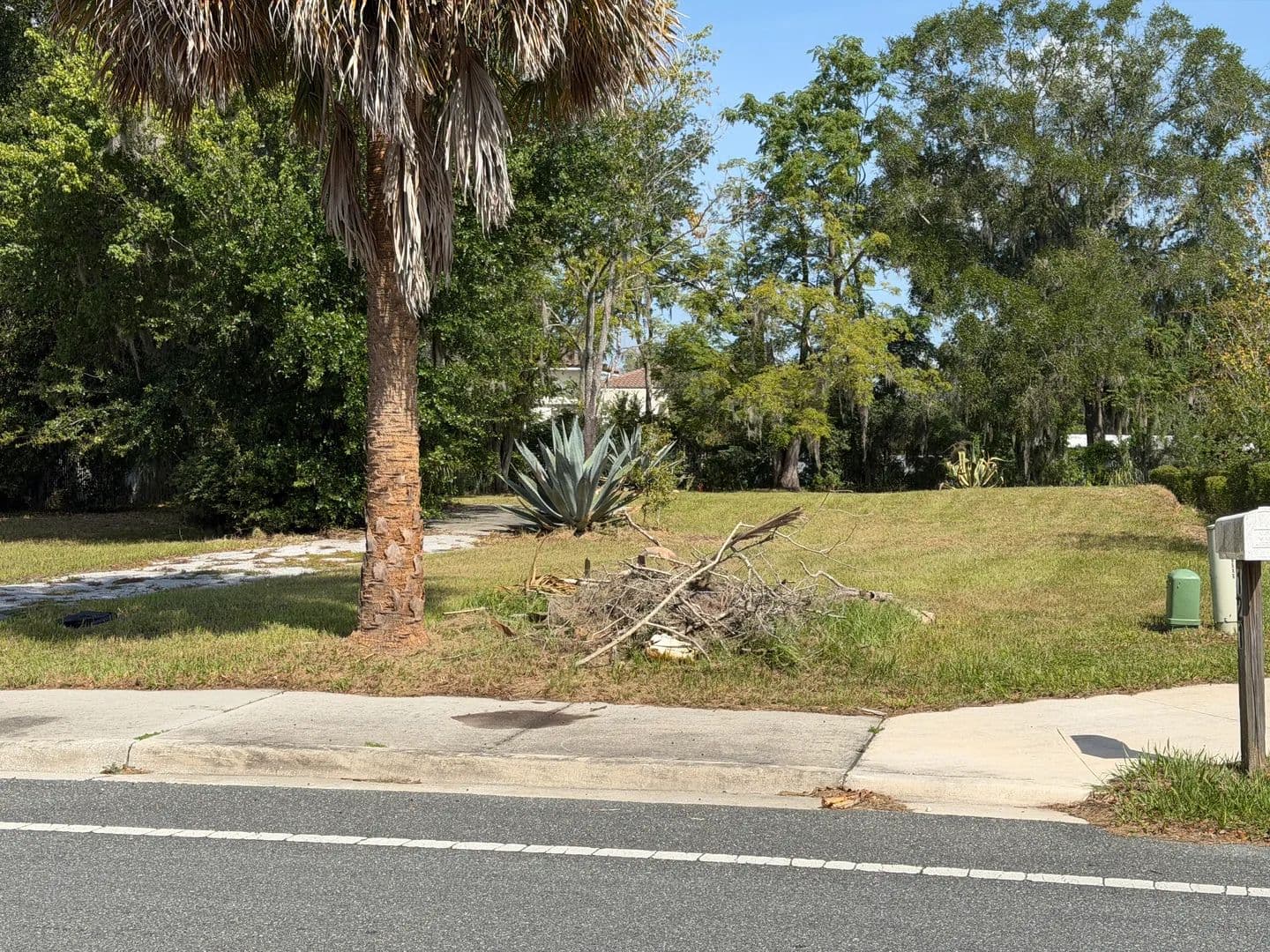 Vacant Land (0-10 Acres) in Lady Lake - Lady Lake, Florida, 32159