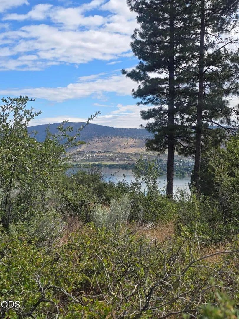 Lots & Land-Other in Klamath Falls - Klamath Falls, Oregon, 97601