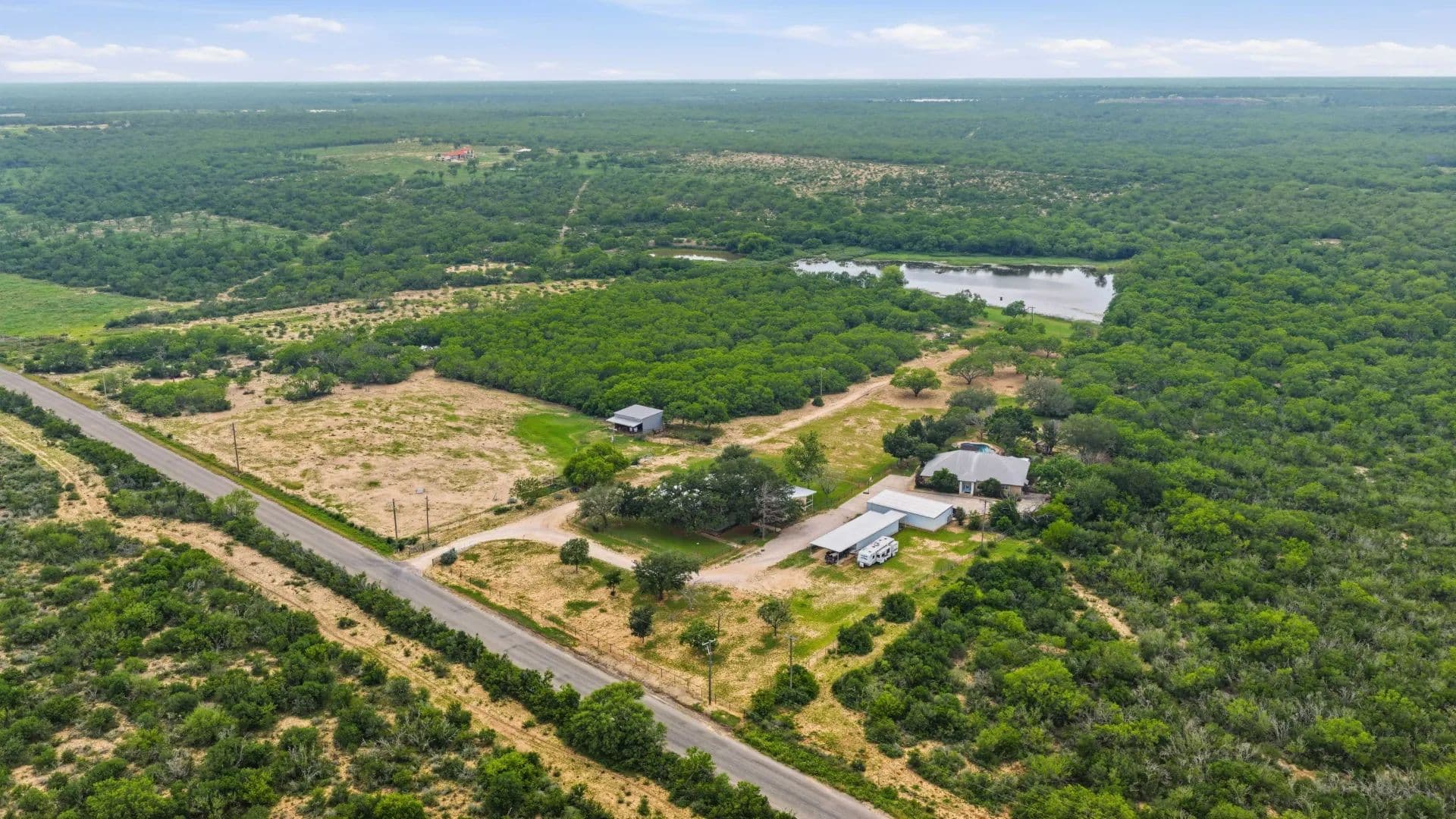 3833 CR 2880 Bigfoot TX 78005 - Bigfoot, Texas, 78005