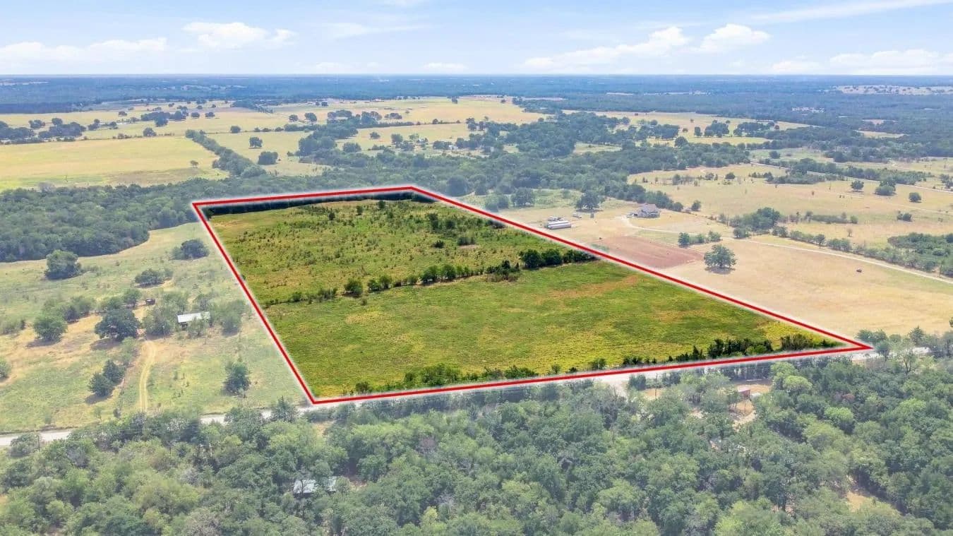 3510 County Road 127 - Whitesboro, Texas, 76273