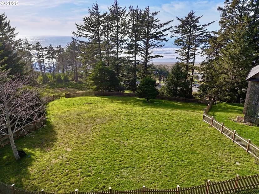 Lots & Land-Other in Gold Beach