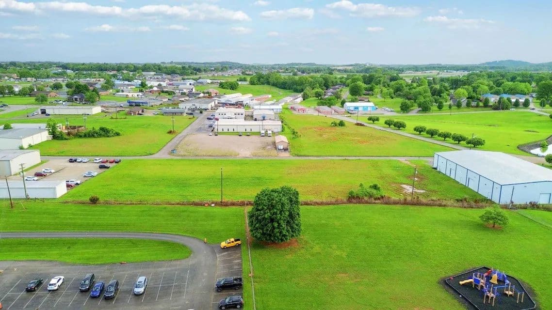 Land -Agricultural (Not Zoned) in Somerset - Somerset, Kentucky, 42501