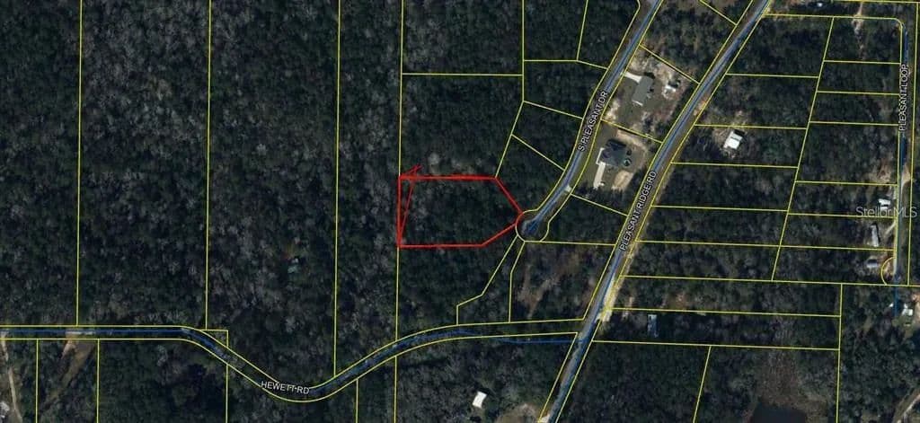 Vacant Land in Defuniak Springs - Defuniak Springs, Florida, 32435