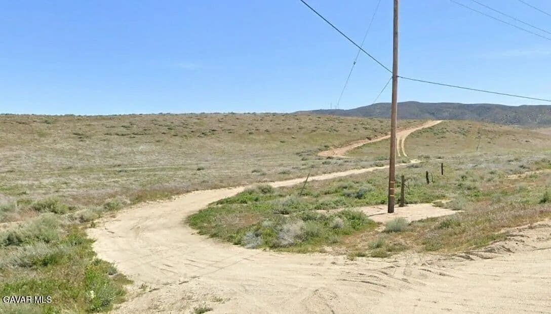 Lots & Land-Other in Del Sur - Del Sur, California, 93536