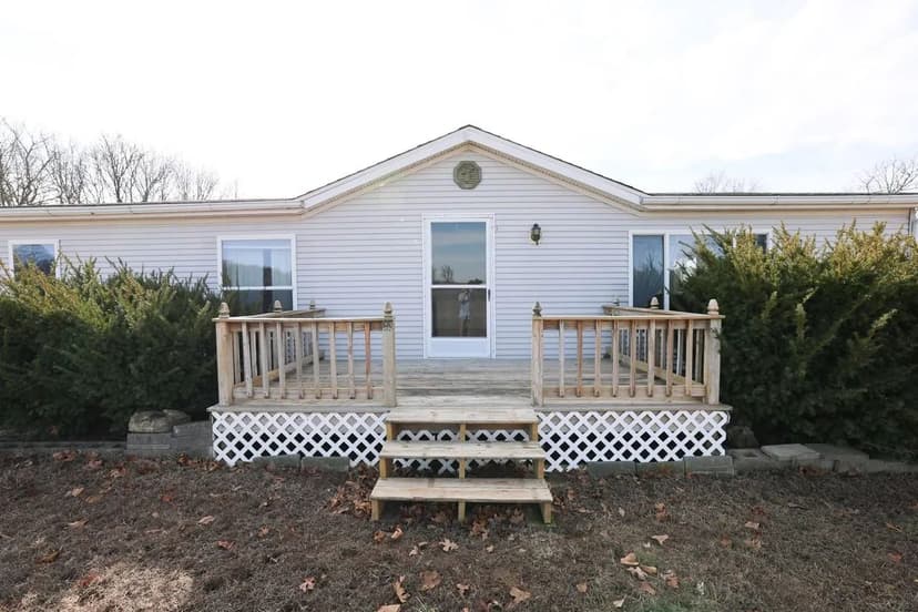 10 Acres- Country Living -- Lawrence County, Missouri