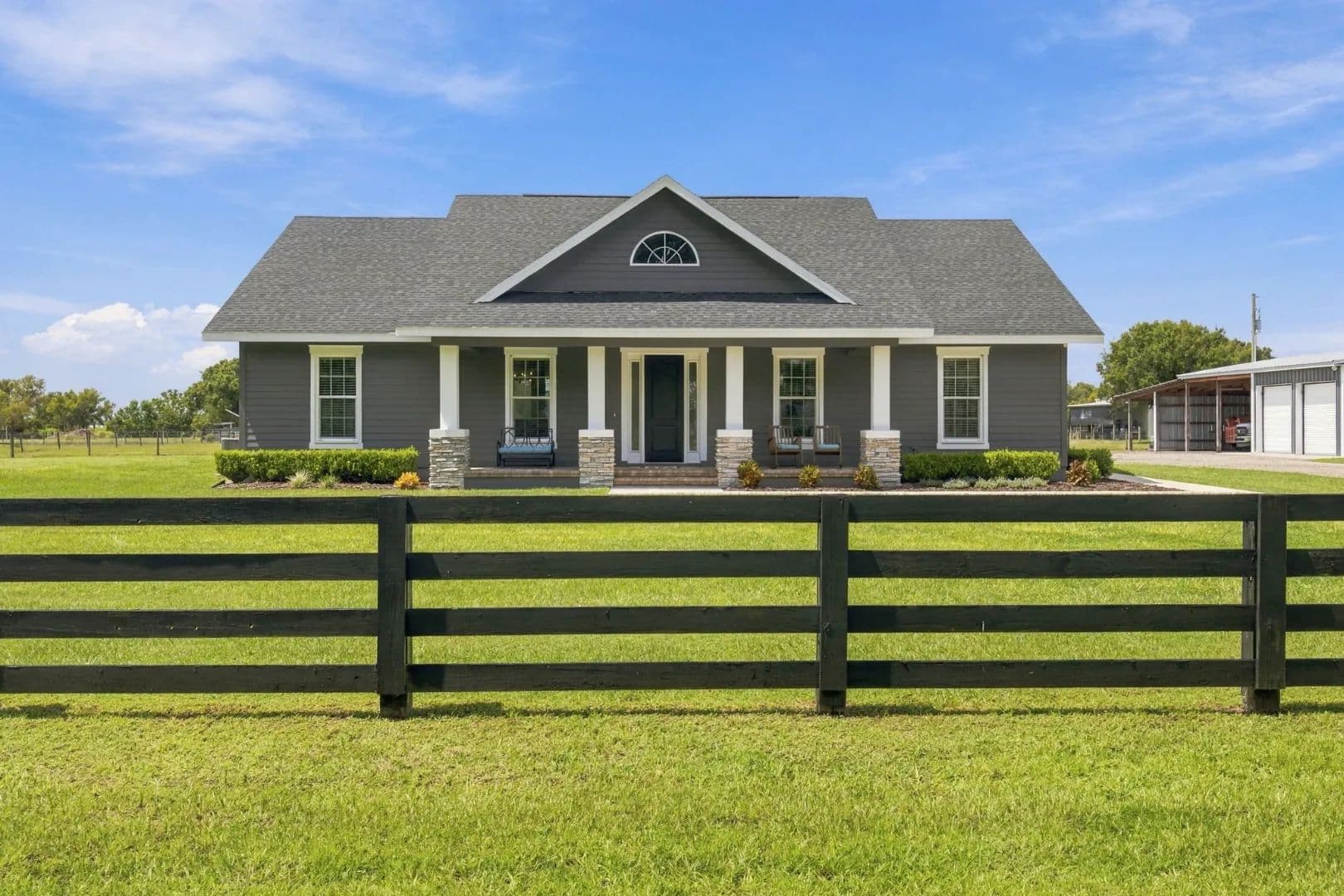 Colding Loop Modern Farmhouse - Wimauma, Florida, 33598