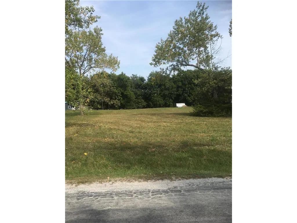 Property from Lot # Lake Viking Terrace - KW - Gallatin, Missouri, 64640