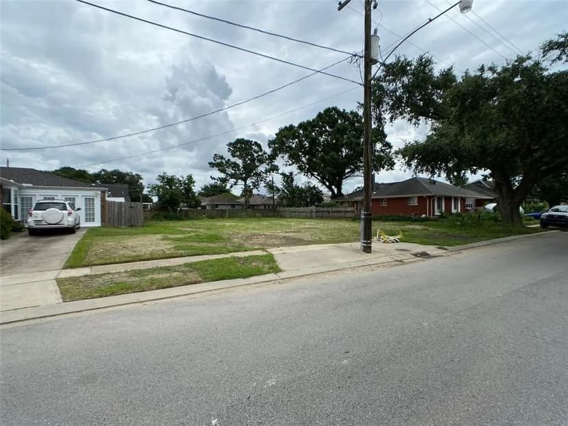 Property from 3913 TAFT - KW