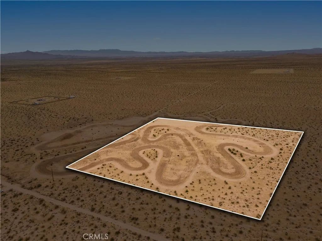Vacant Land in Adelanto - Adelanto, California, 92301