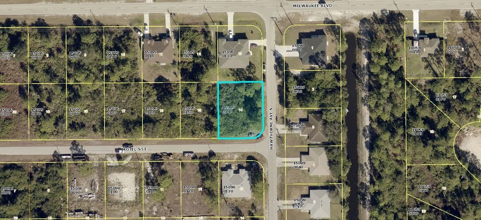 Lots & Land-Other in Lehigh - Lehigh, Florida, 33974