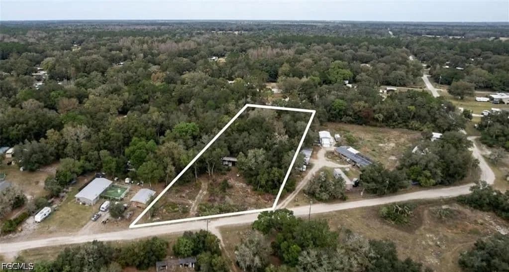 1.54 Acres of Land for Sale in Crystal River, FL - Crystal River, Florida, 34428