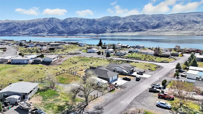 Lots & Land-Other in Mattawa