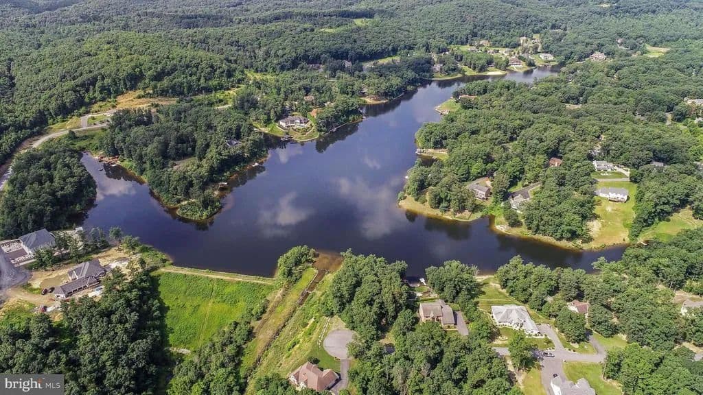 Land -Single Family Acreage in Ridgeley - Ridgeley, West Virginia, 26753