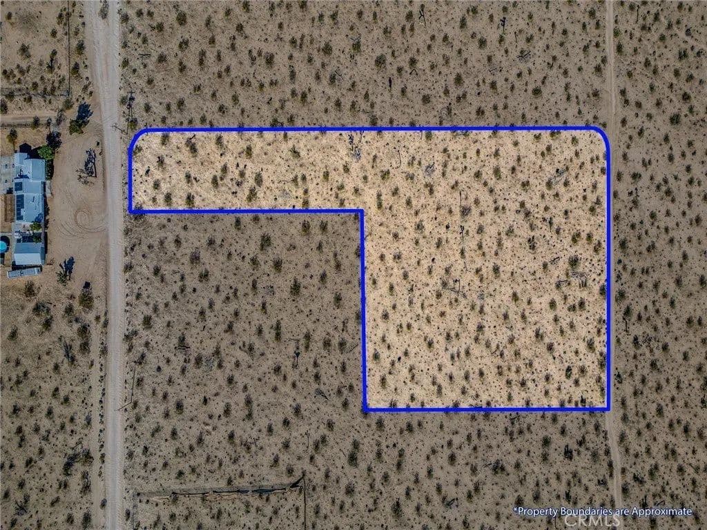 Lots & Land-Other in Joshua Tree - Joshua Tree, California, 92252