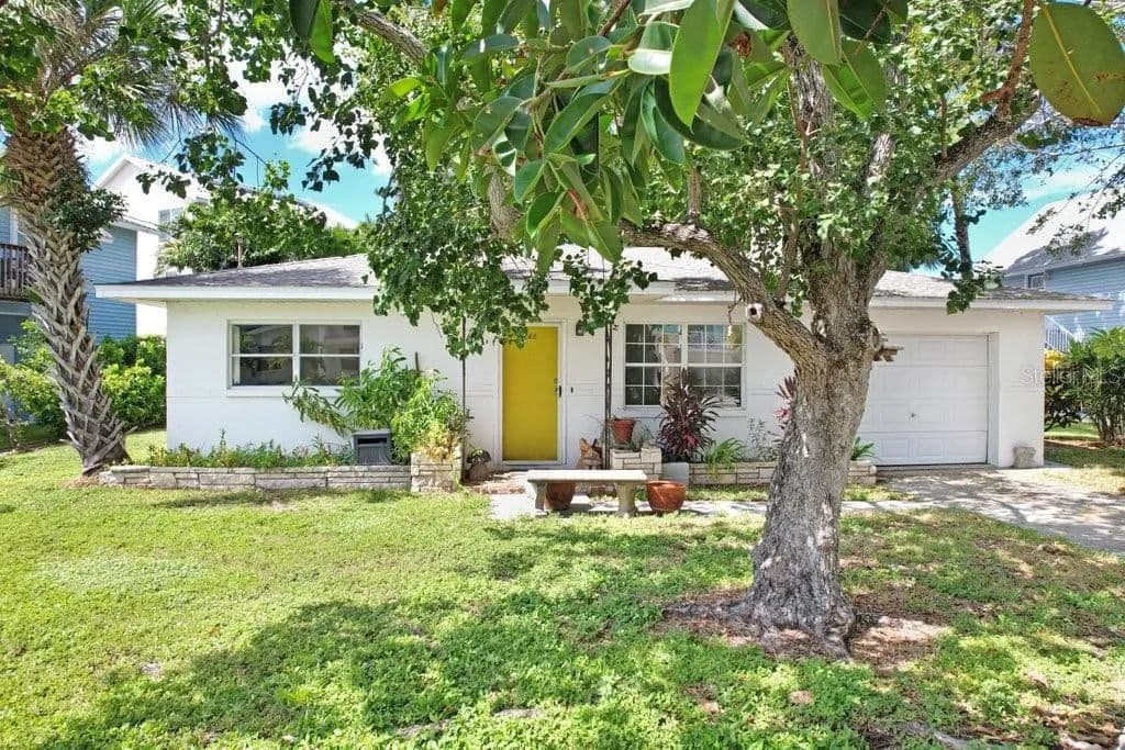 0.12 Acres of Land for Sale in INDIAN ROCKS BEACH, FL - Indian Rocks Beach, Florida, 33785