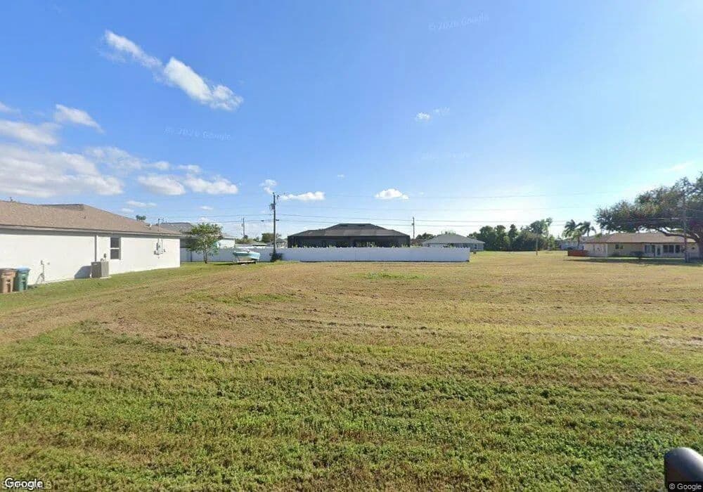Property from 622 SE 1st ST - KW - Cape Coral, Florida, 33990