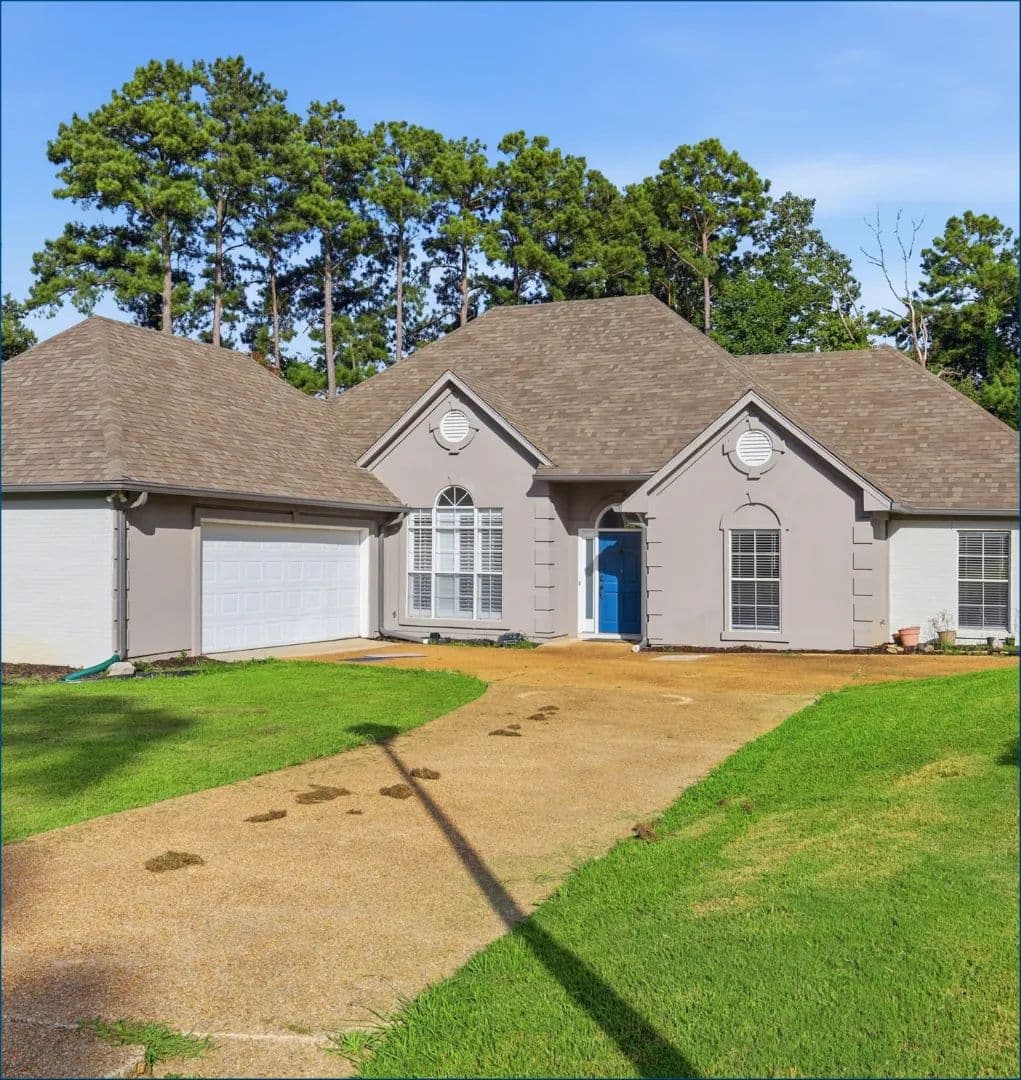 Home in Madison County at 269 Woodland Brook Drive in Madison, MS - Madison, Mississippi, 39110