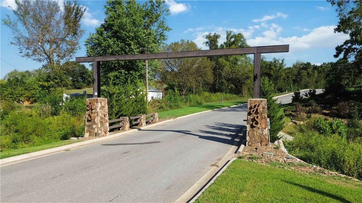Lots & Land-Other in Bentonville - Bentonville, Arkansas, 72713