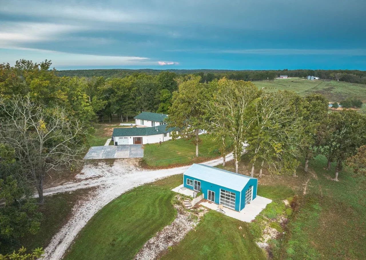 Beautiful Views Farm - Salem, Missouri, 65560