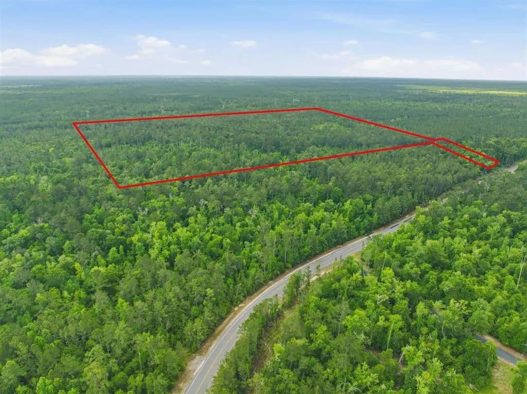 Lots & Land-Other in Iowa - Iowa, Louisiana, 70647