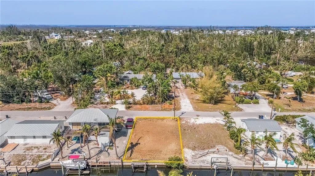 0.09 Acres of Land for Sale in BOKEELIA, FL - Bokeelia, Florida, 33922