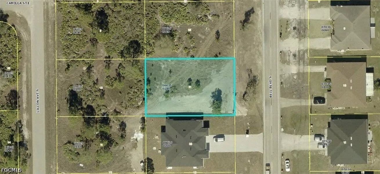 Lots & Land-Other in Lehigh Acres - Lehigh Acres, Florida, 33974