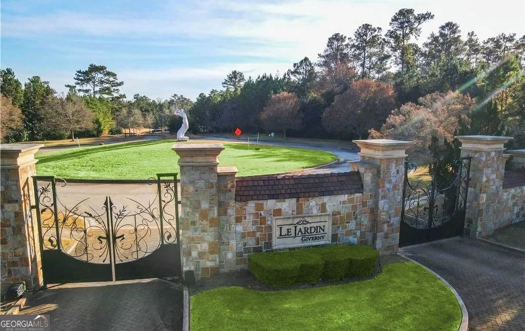 2.7 Acres of Land for Sale in South Fulton, GA - South Fulton, Georgia, 30213