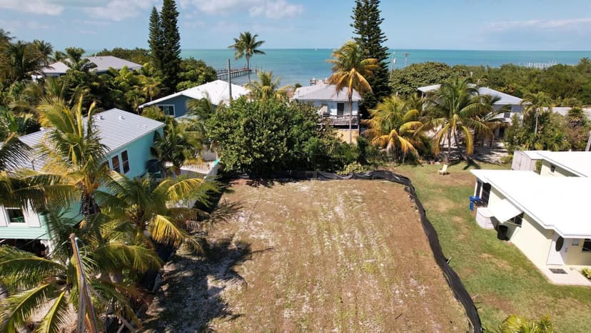 Vacant Land in MARATHON