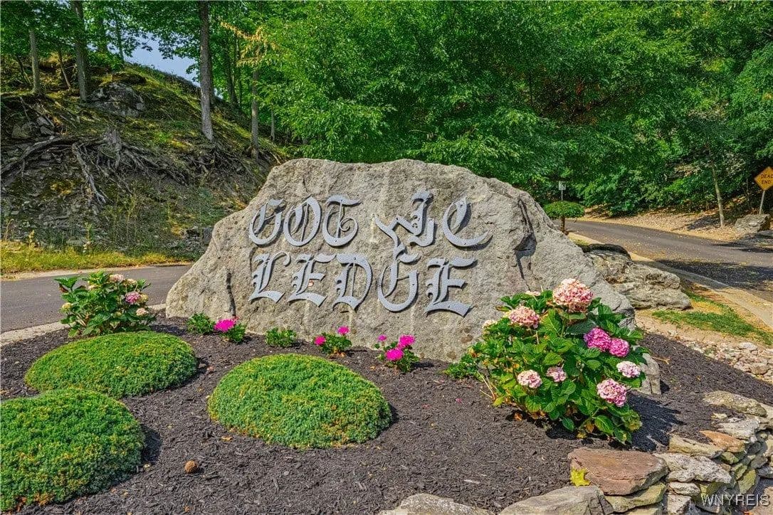 Lots & Land-Other in Lockport - Lockport, New York, 14094