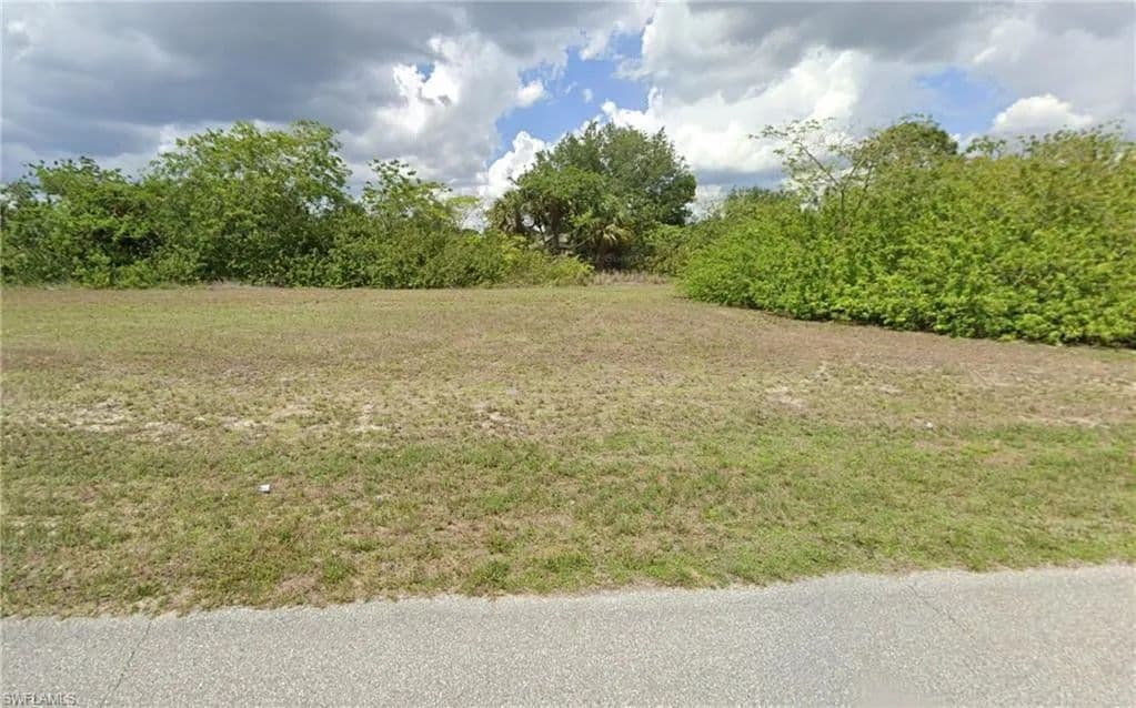 Lots & Land-Other in Cape Coral - Cape Coral, Florida, 33909