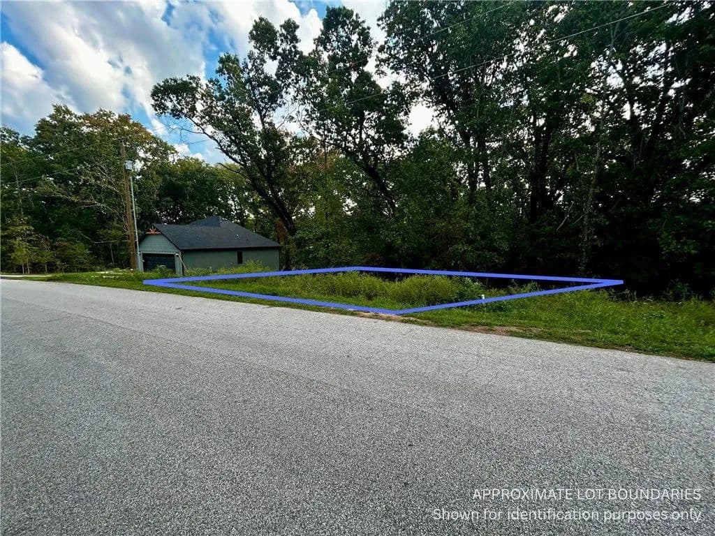 Lots & Land-Other in Bella Vista - Bella Vista, Arkansas, 72715