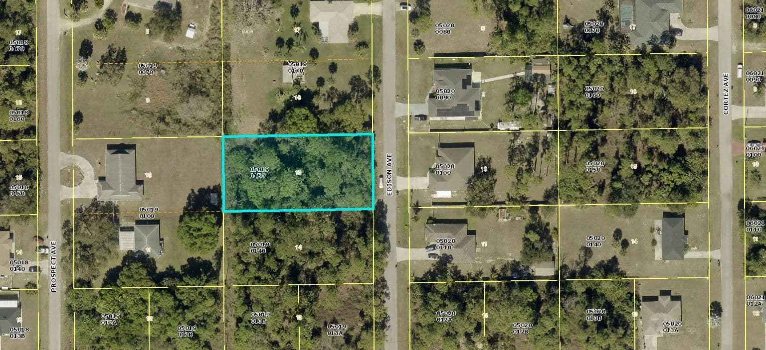 Lots & Land-Other in Lehigh - Lehigh, Florida, 33972