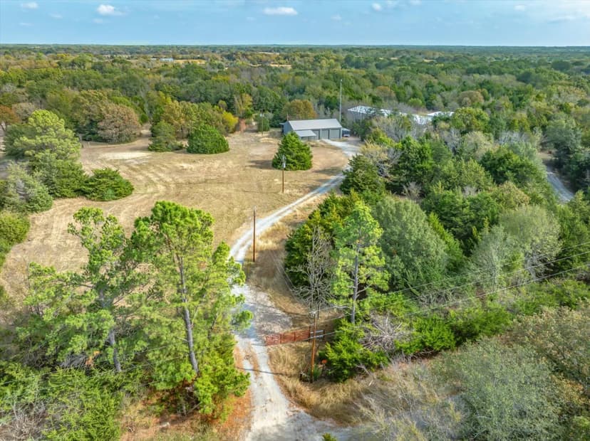 14162 County Road 354, Terrell