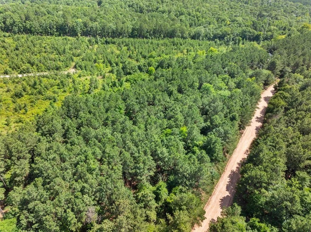 2.51 Acres of Land for Sale in Broken Bow, Oklahoma - Broken Bow, Oklahoma, 74728