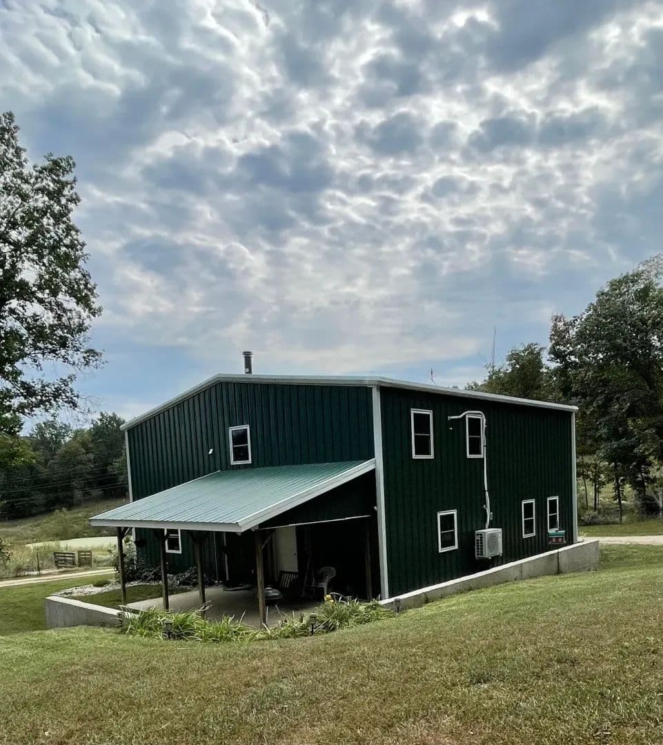 10.15+/- ac Beautiful Country Living-Bardominium - Chamois, Missouri, 65024