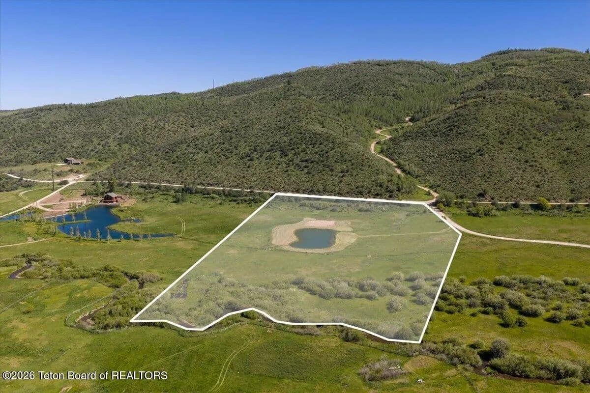Lots & Land-Other in Bedford - Bedford, Wyoming, 83112
