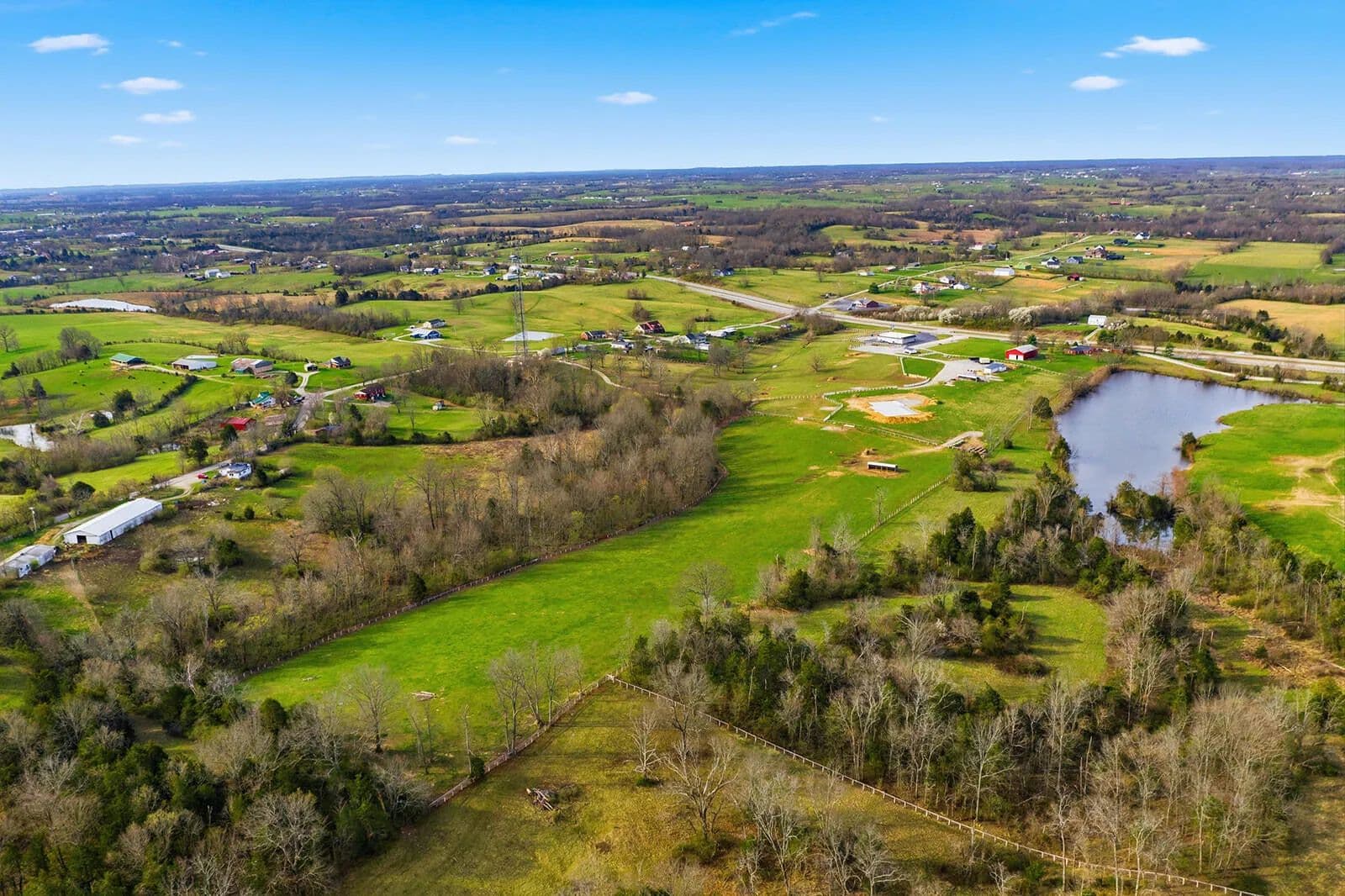 27 Acres of Land for Sale in Lawrenceburg, KY - Lawrenceburg, Kentucky, 40342
