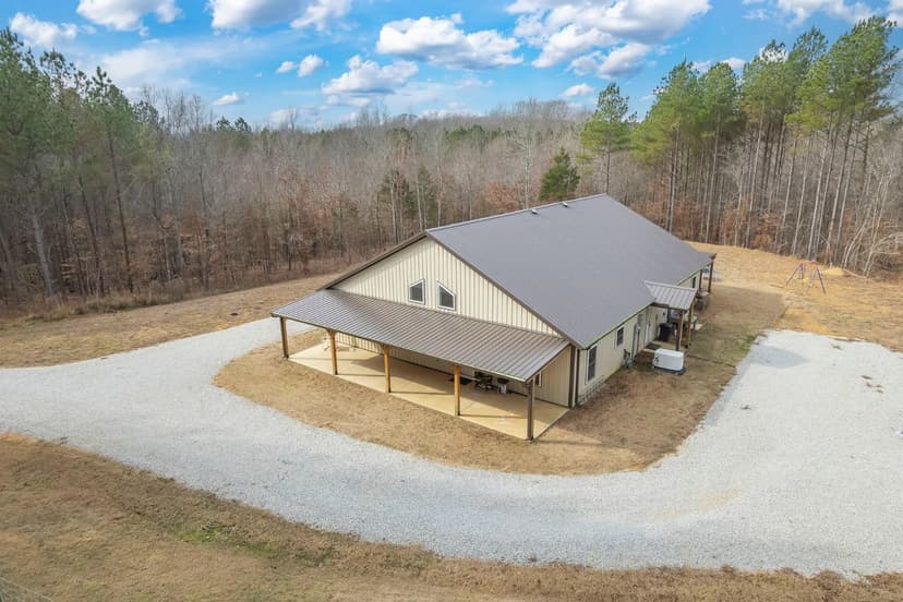 New Barndo on 7.9 acres