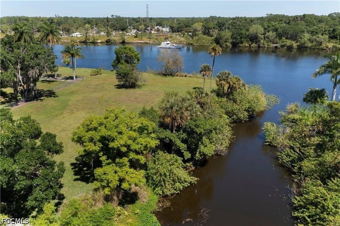 Lots & Land-Other in Labelle - Labelle, Florida, 33935