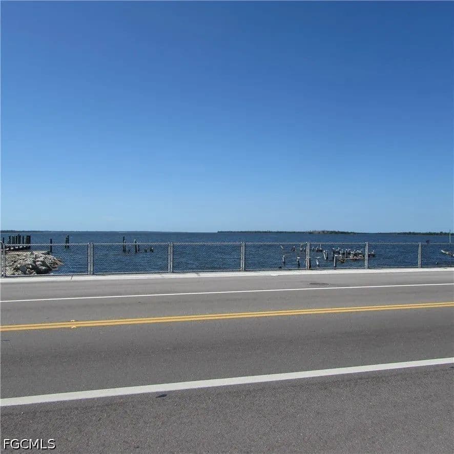 Vacant Land in Matlacha - Matlacha, Florida, 33993