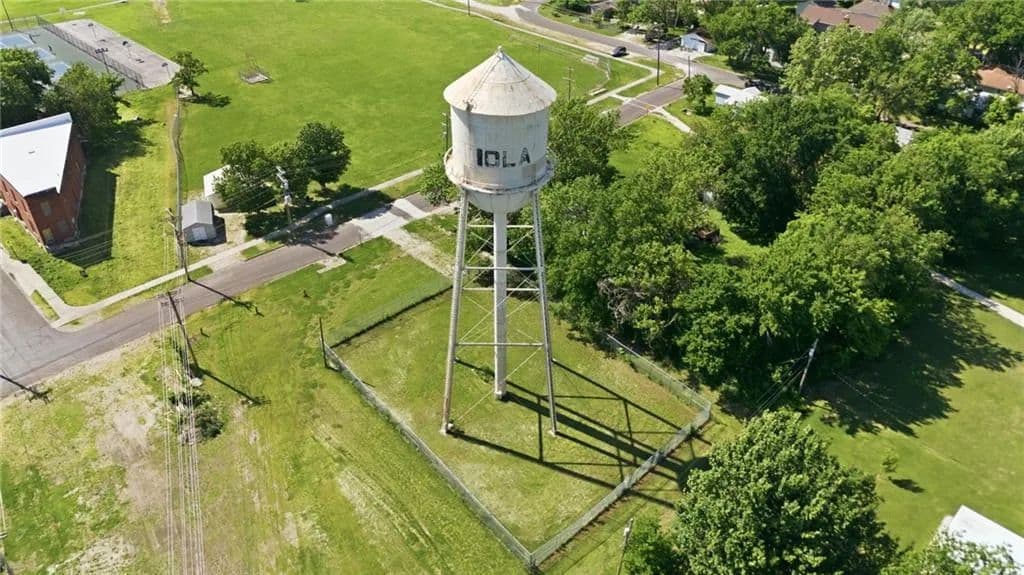 Property from 315 N Elm Street - KW - Iola, Kansas, 66749