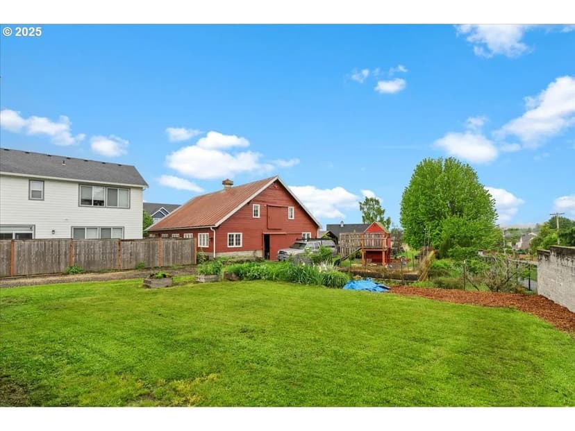 Property from 14881 NW HIGHCROFT CT - KW