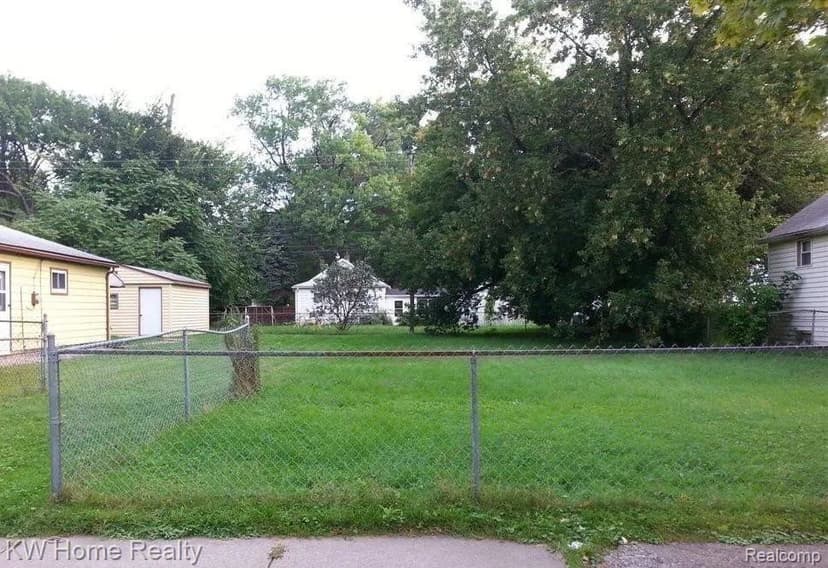 Property from 0000 W Milton Avenue - KW