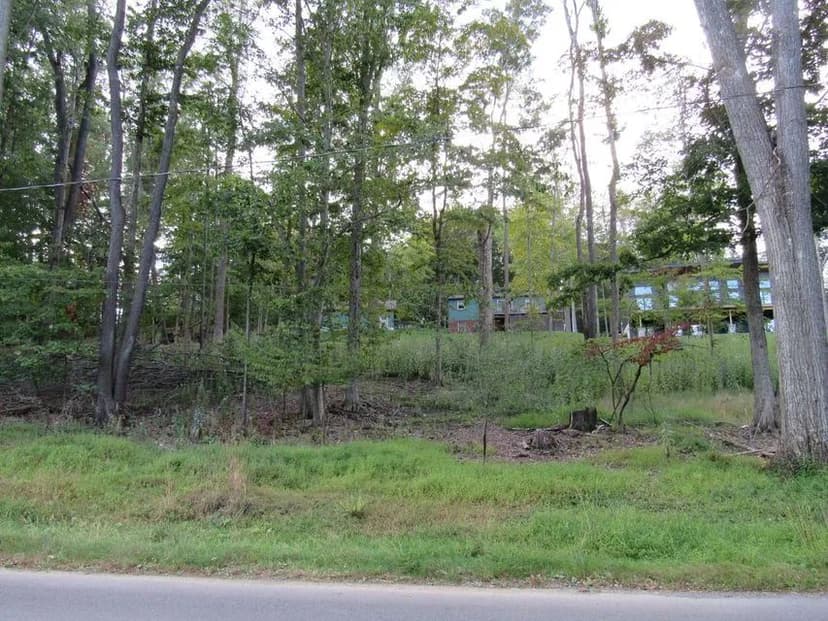 Vacant Land (0-10 Acres) in DuBois