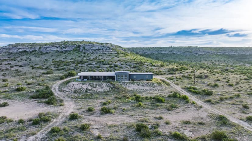 House on 205 Acres