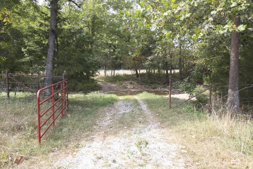 Property from Tract 3b4 Route 4 - KW