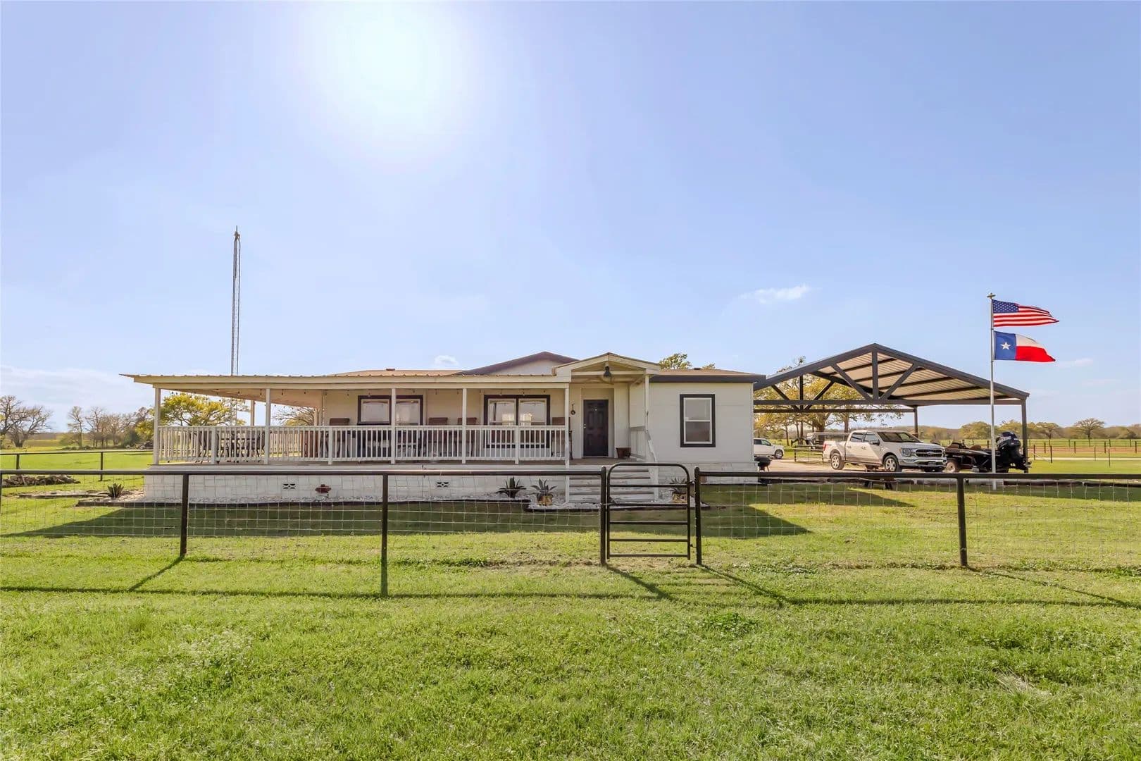Property from 11581 County Road 419 - KW - Navasota, Texas, 77868